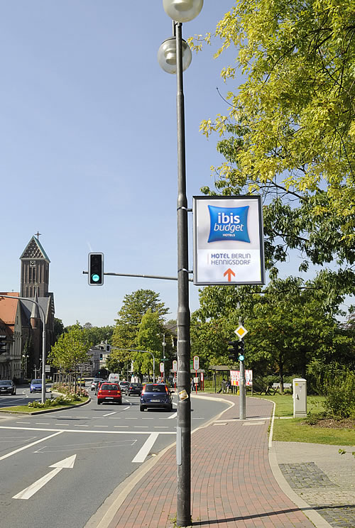 Werberahmen ibis Hotel in Hennigsdorf
